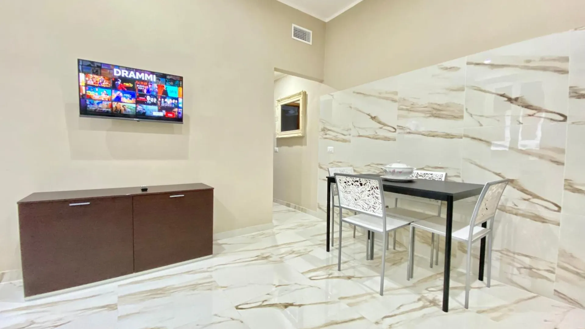 Moderno Apartment Linate San Donato Mediolan